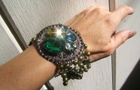 Blue Moon Beads eBay